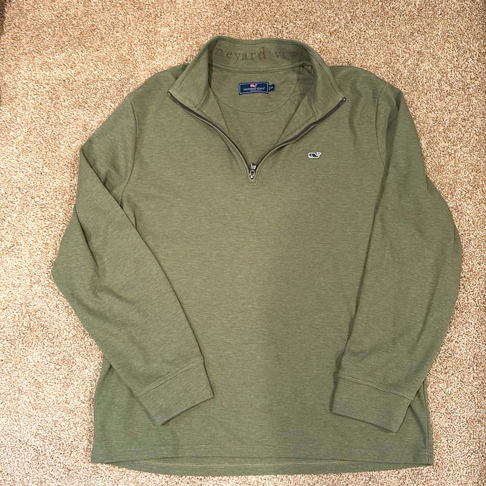 Men’s XL green colored Vineyard Vines collared quarter zip up.